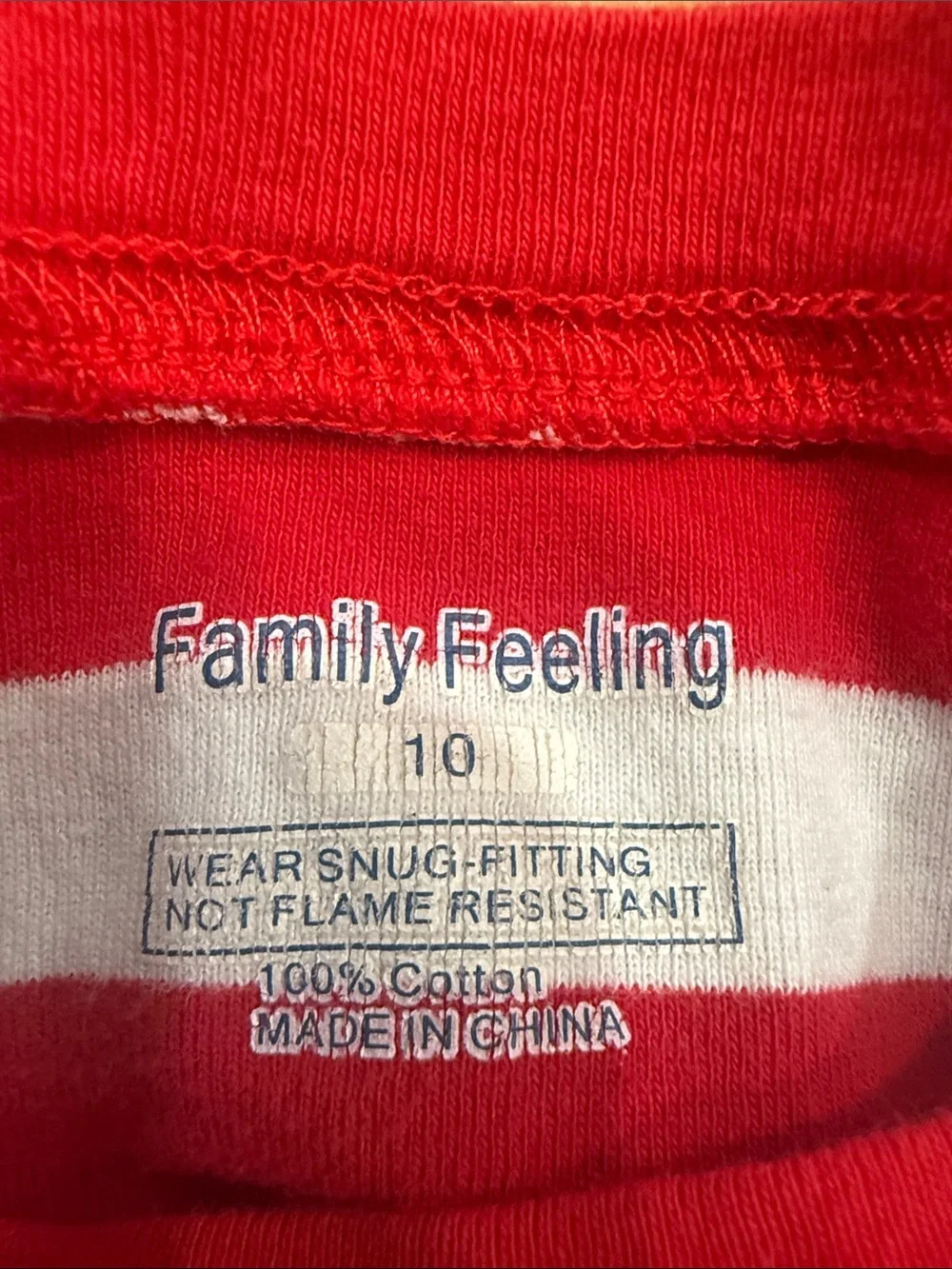 Family feeling kids unisex Santa pajamas set size 10.